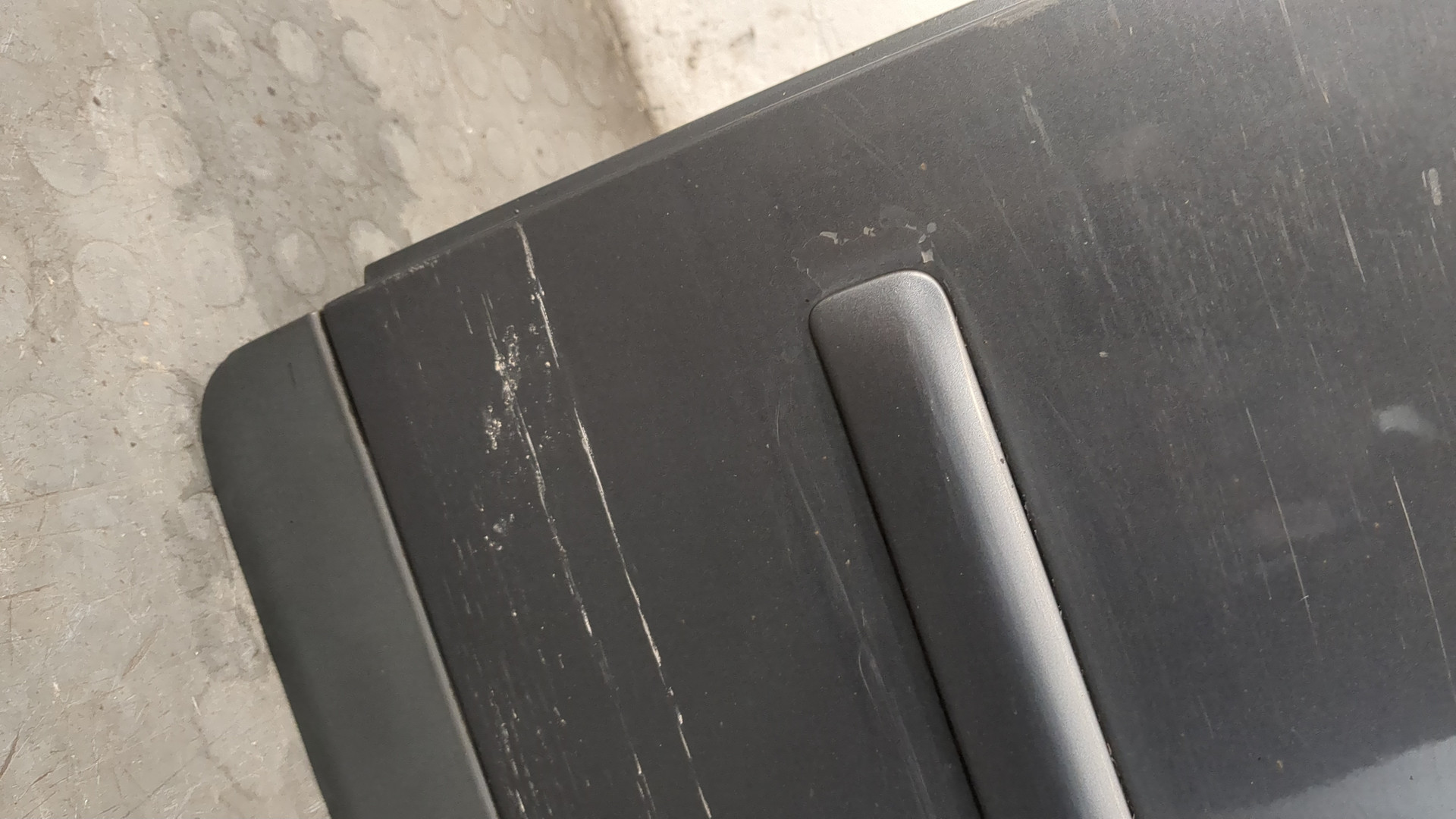 Дверь передняя левая