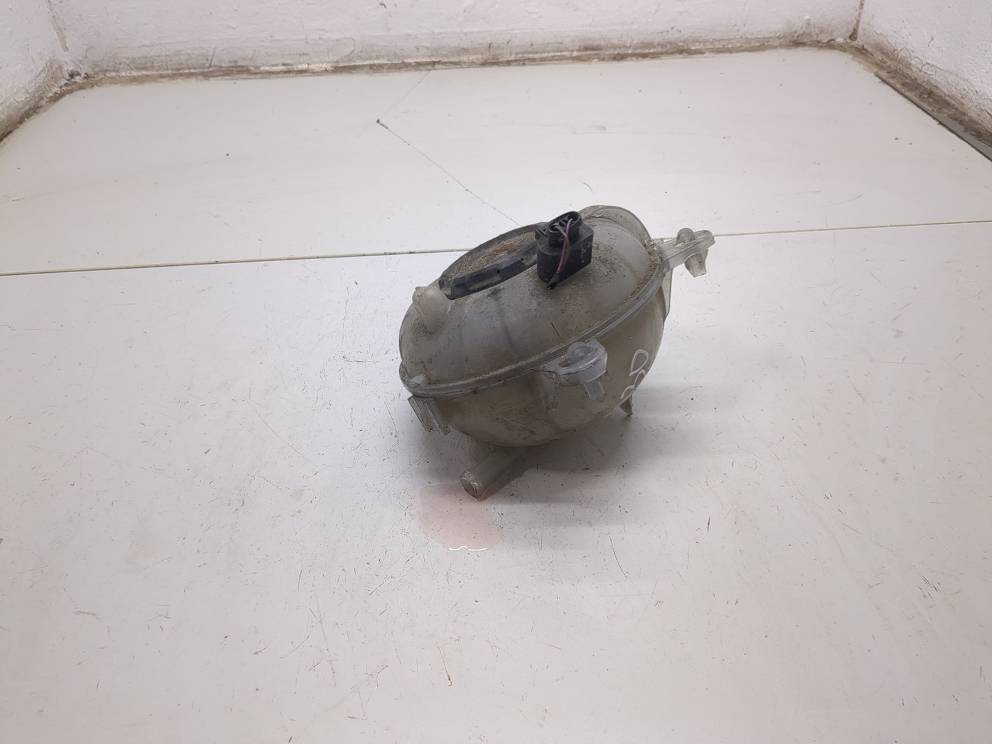 Бачок расширительный