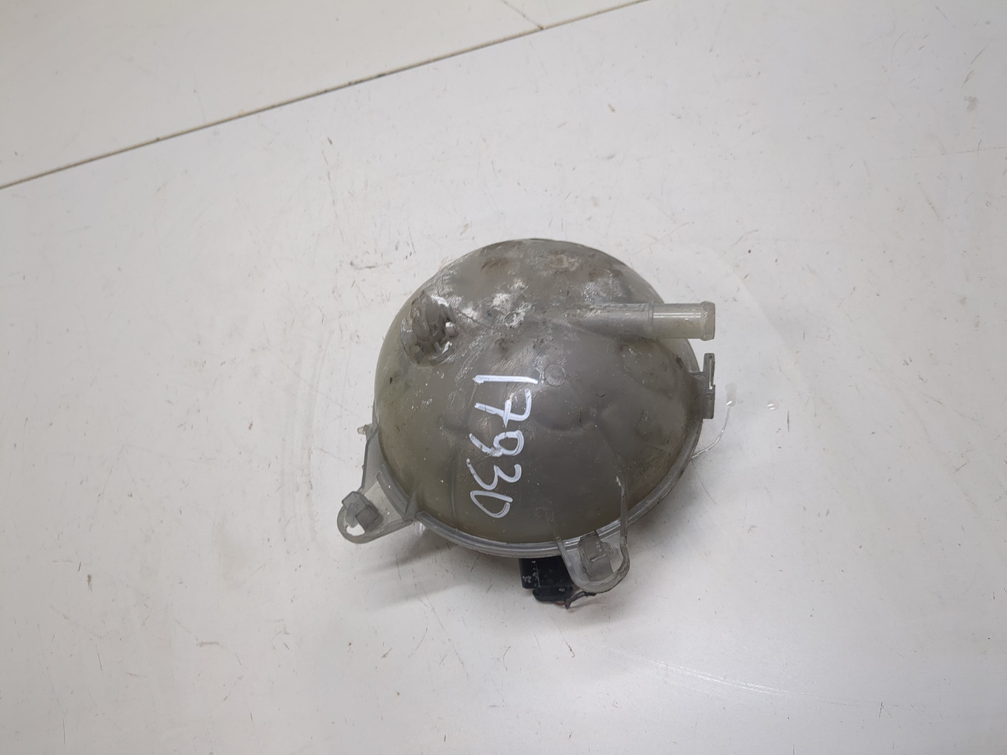 Бачок расширительный