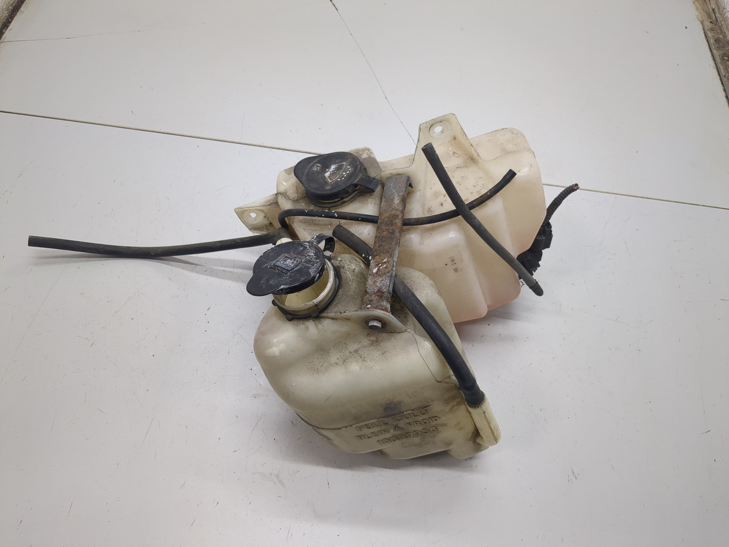 Бачок омывателя лобового стекла