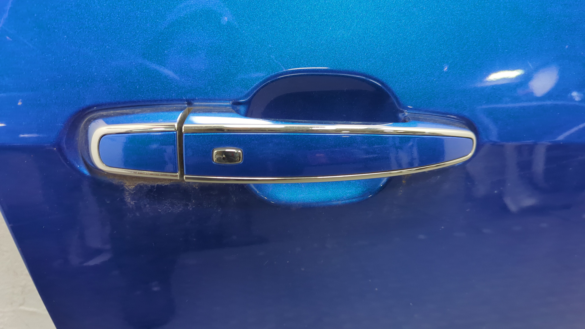 Дверь передняя правая