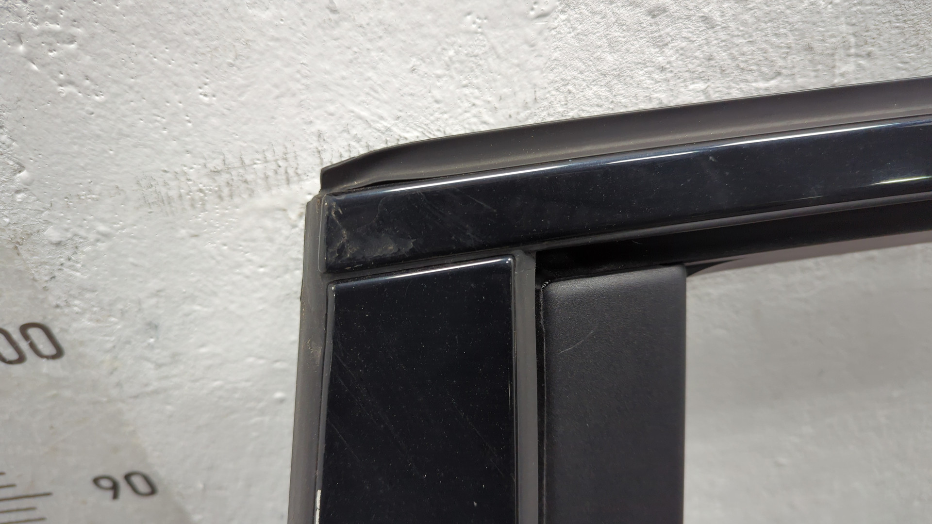 Дверь задняя левая