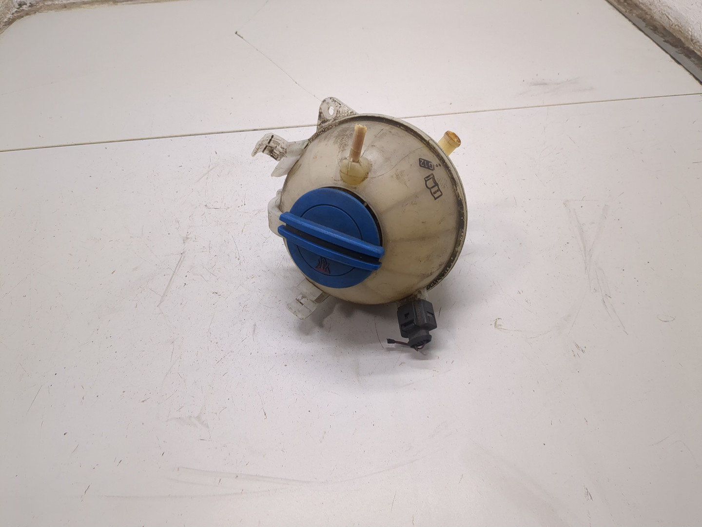 Бачок расширительный