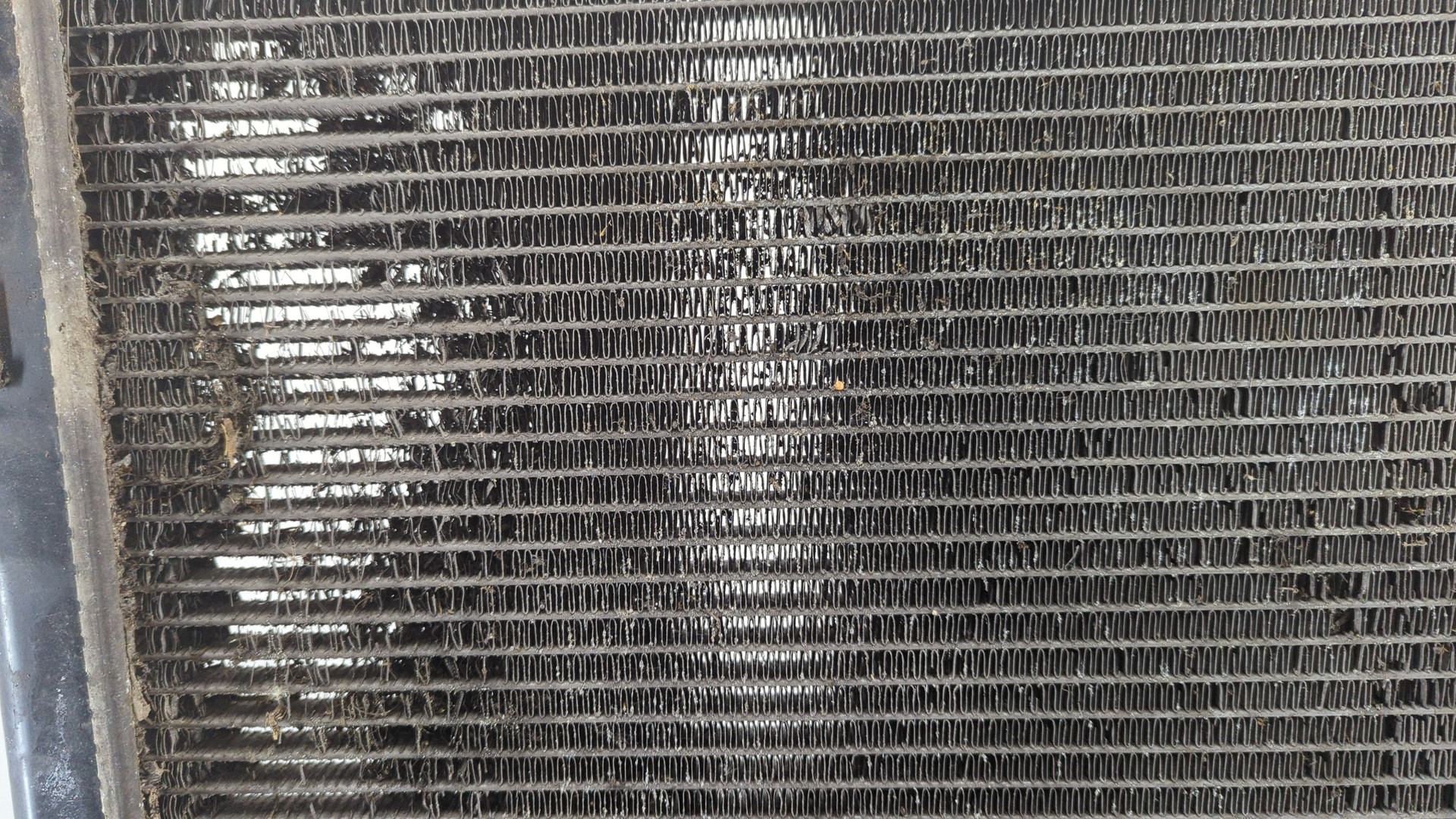 Радиатор охлаждения двигателя основной