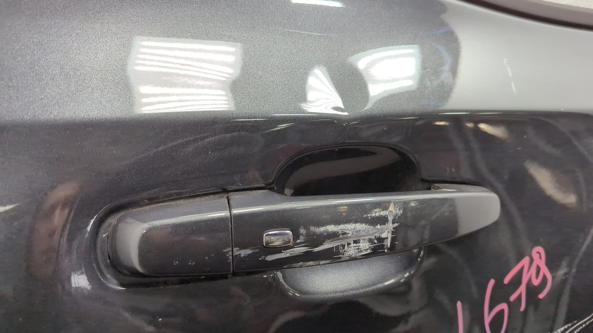 Дверь задняя правая