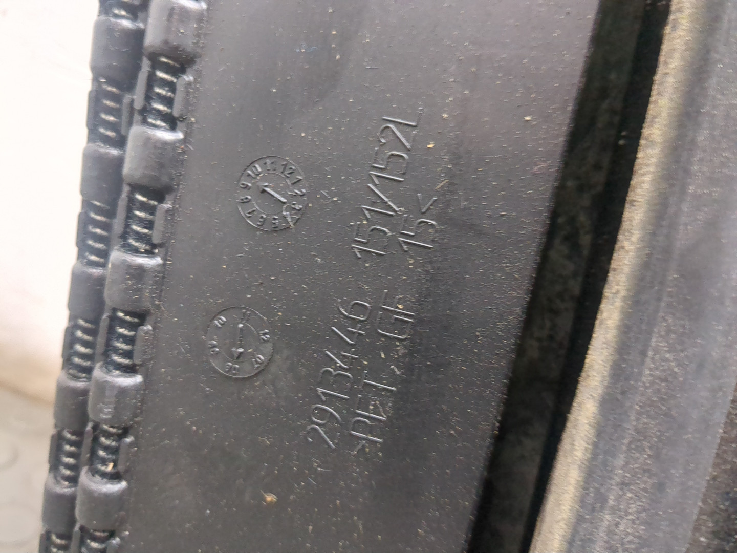 Люк в сборе электрический