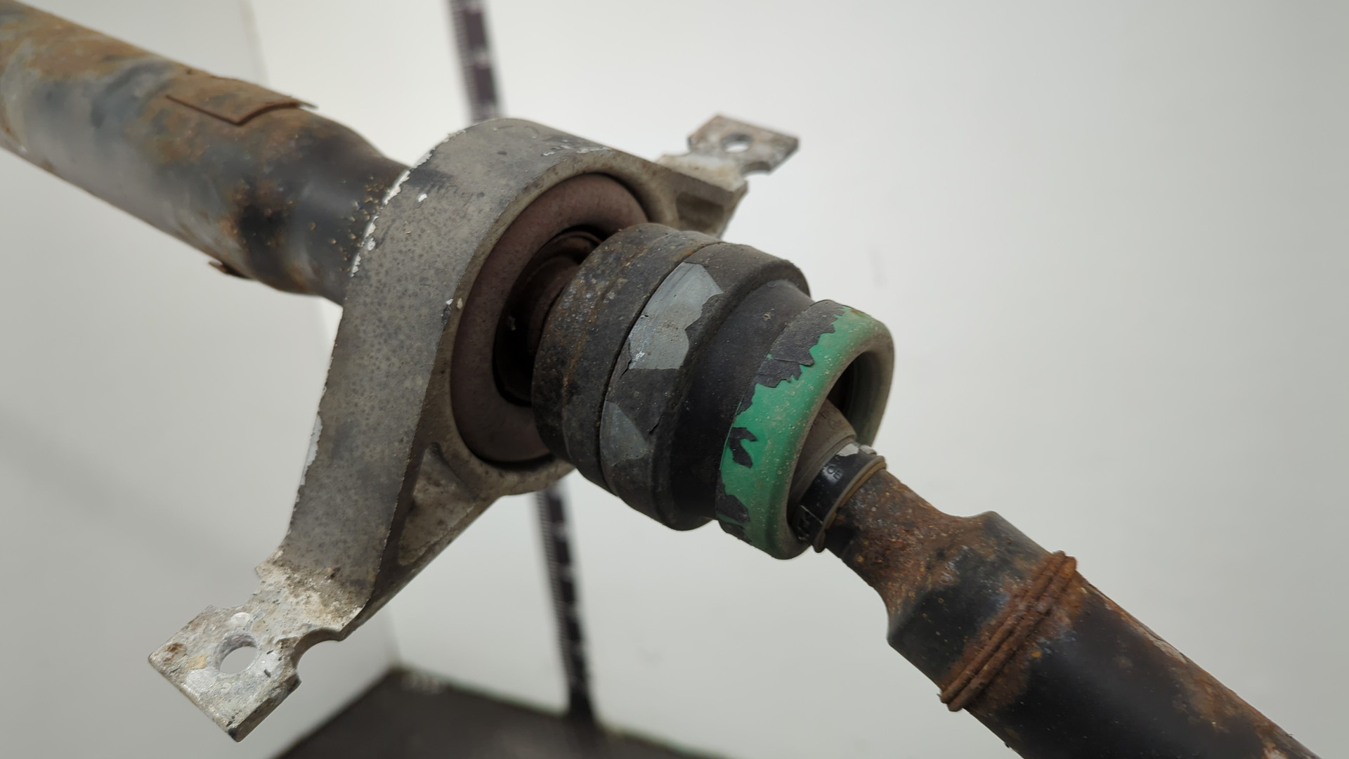 Вал карданный задний