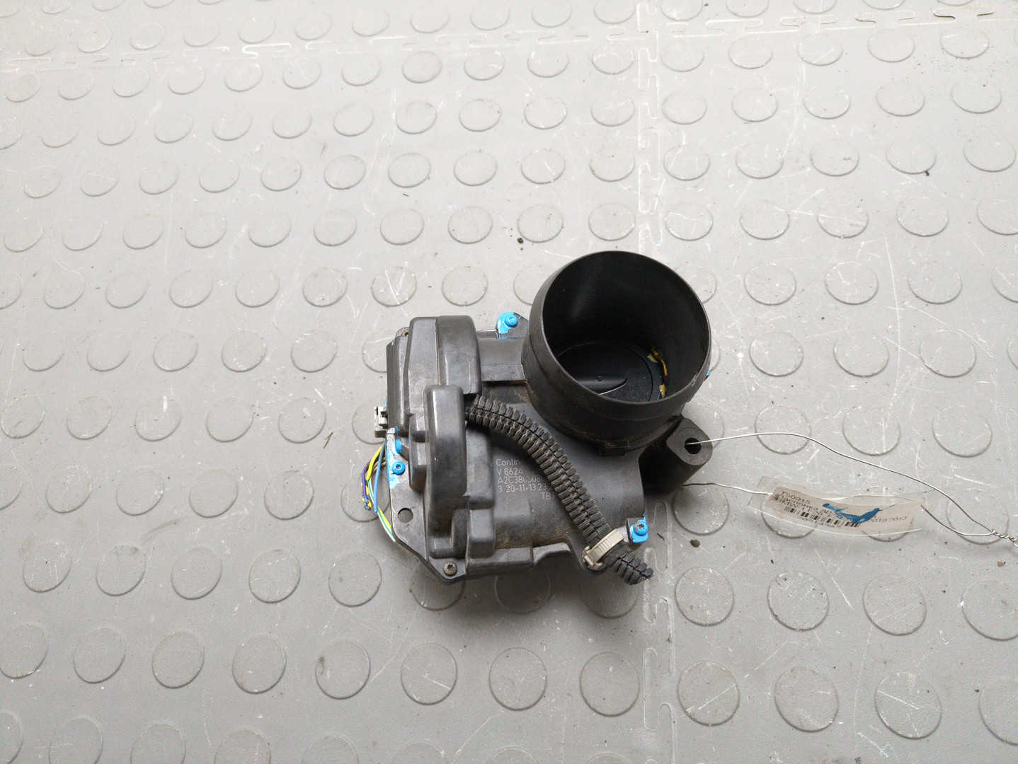 Заслонка дроссельная электрическая