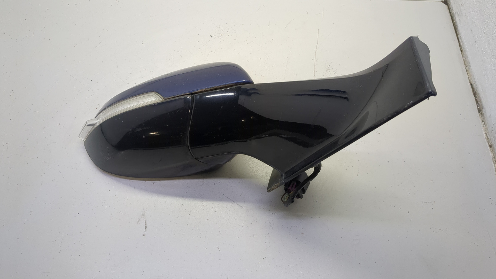 Зеркало правое электрическое