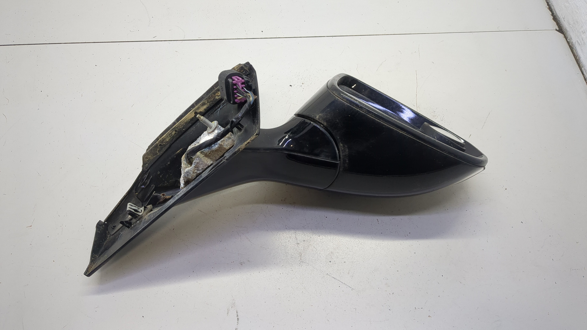 Зеркало правое электрическое