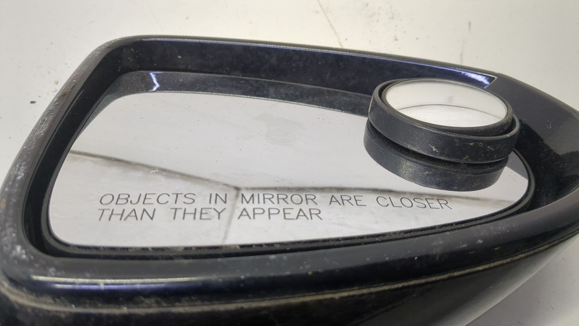 Зеркало правое электрическое