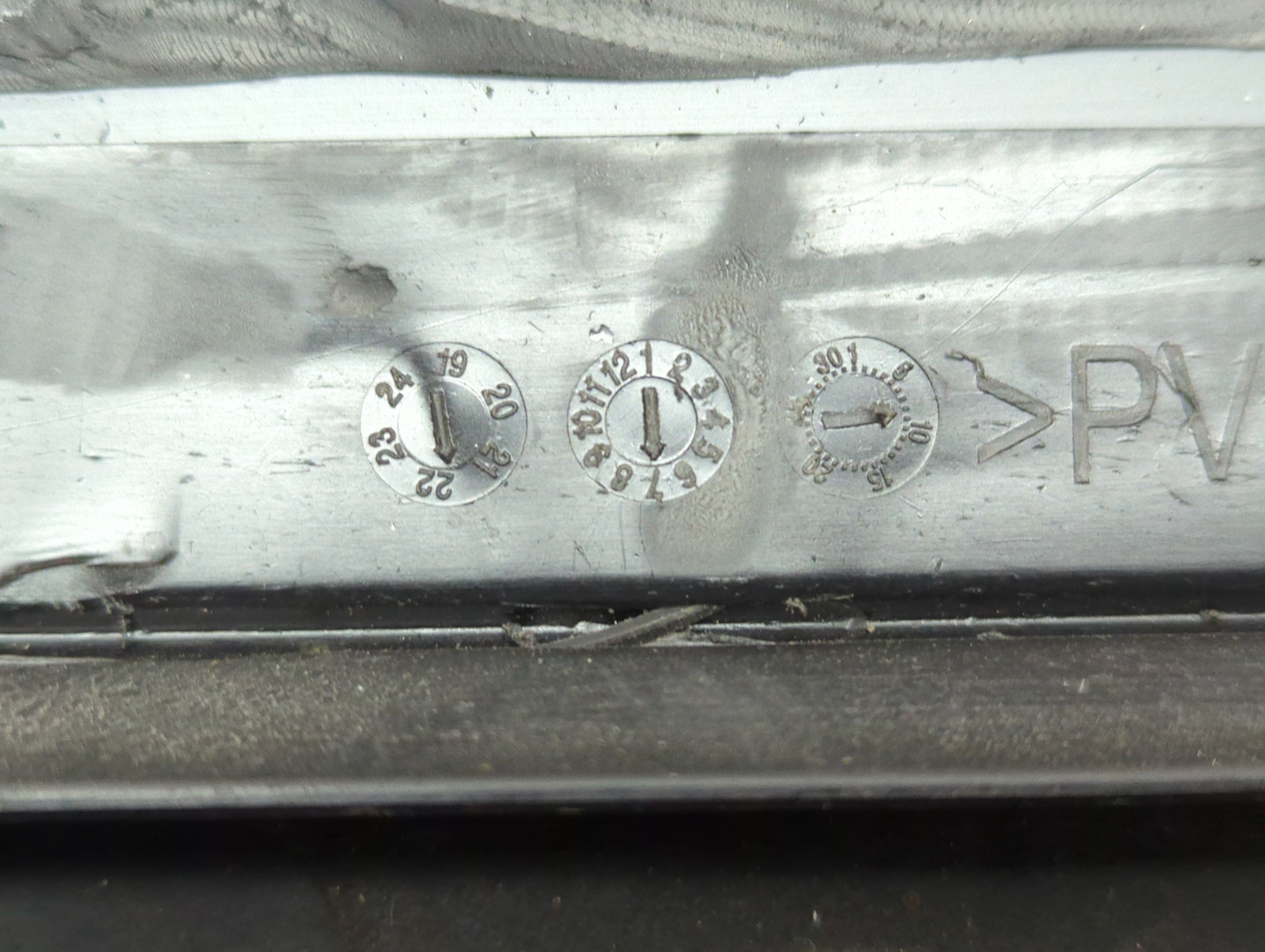 Стекло боковое