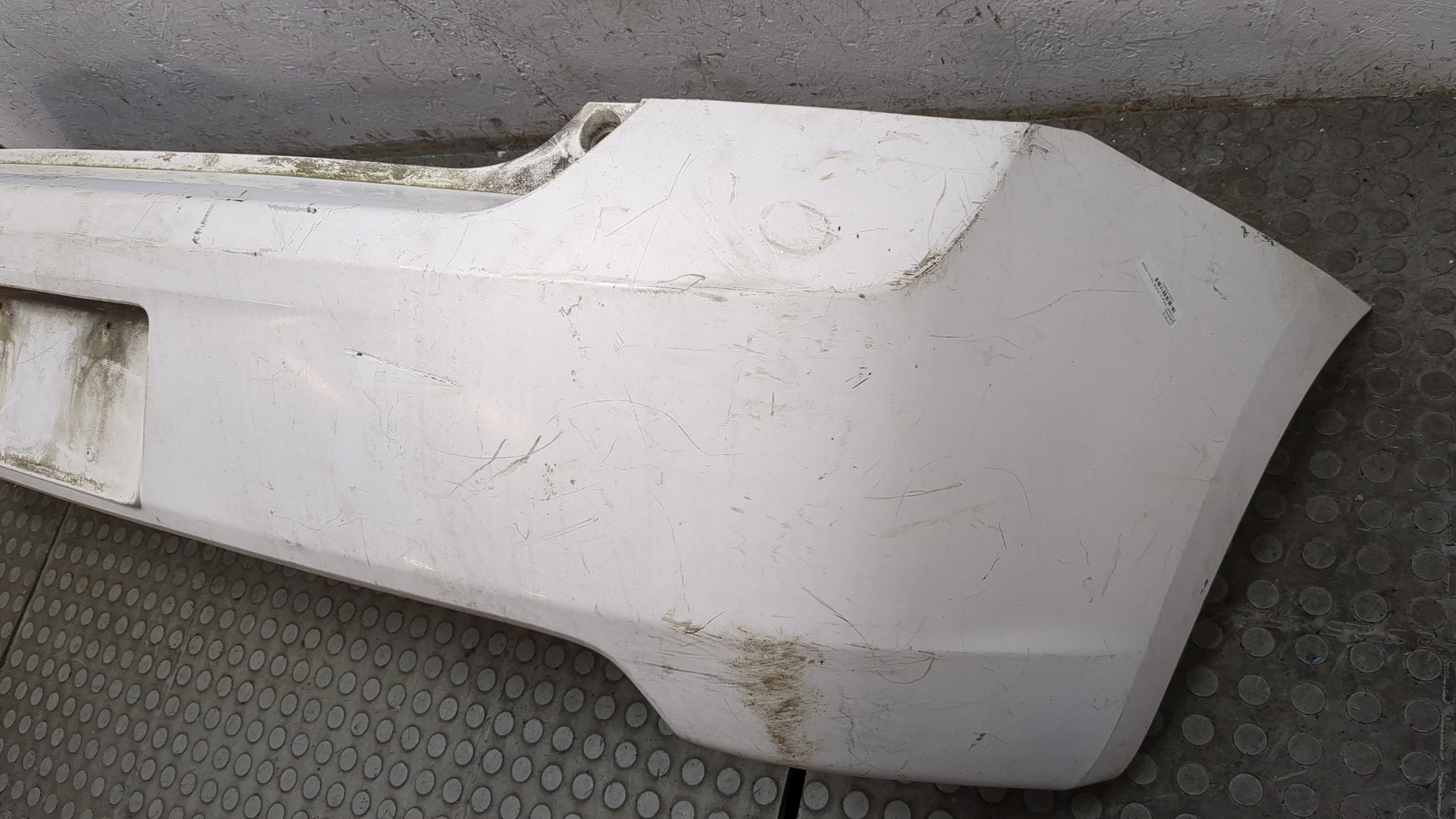 Бампер задний