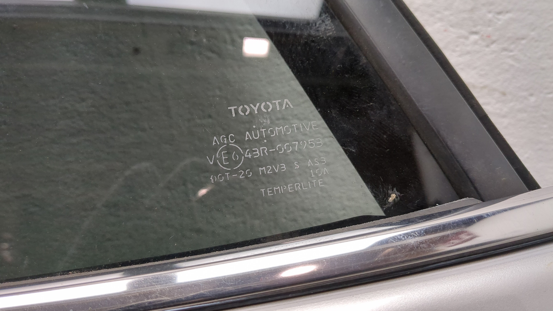 Дверь задняя левая