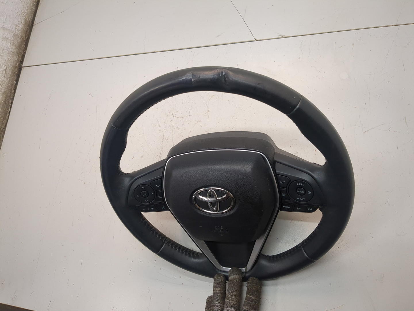 Рулевое колесо (руль)