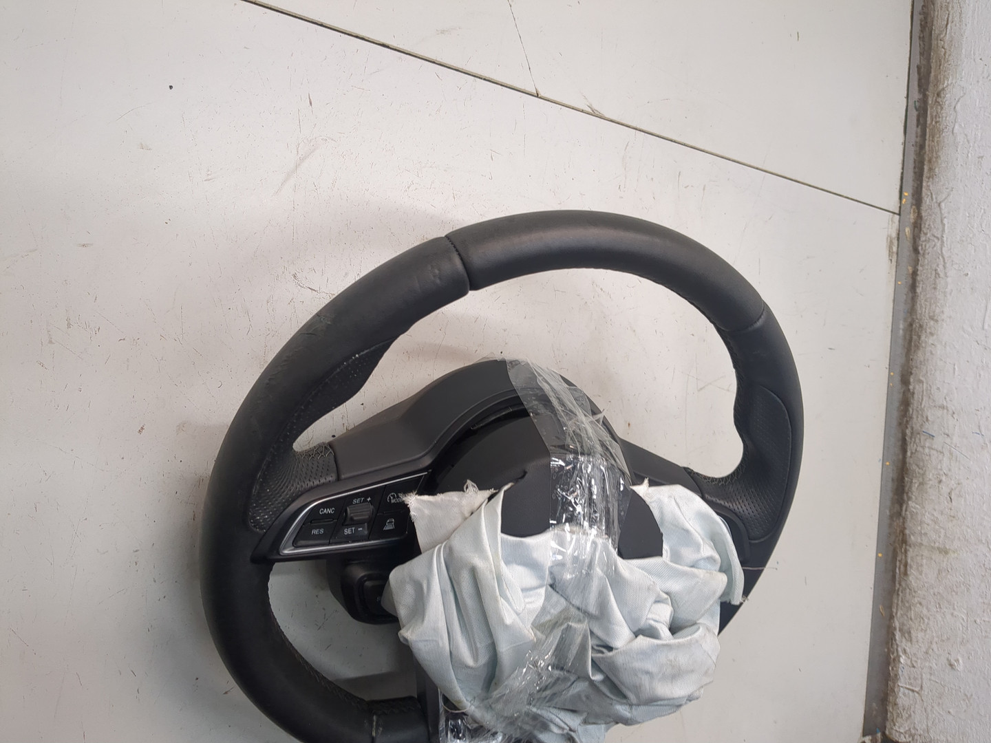 Рулевое колесо (руль)