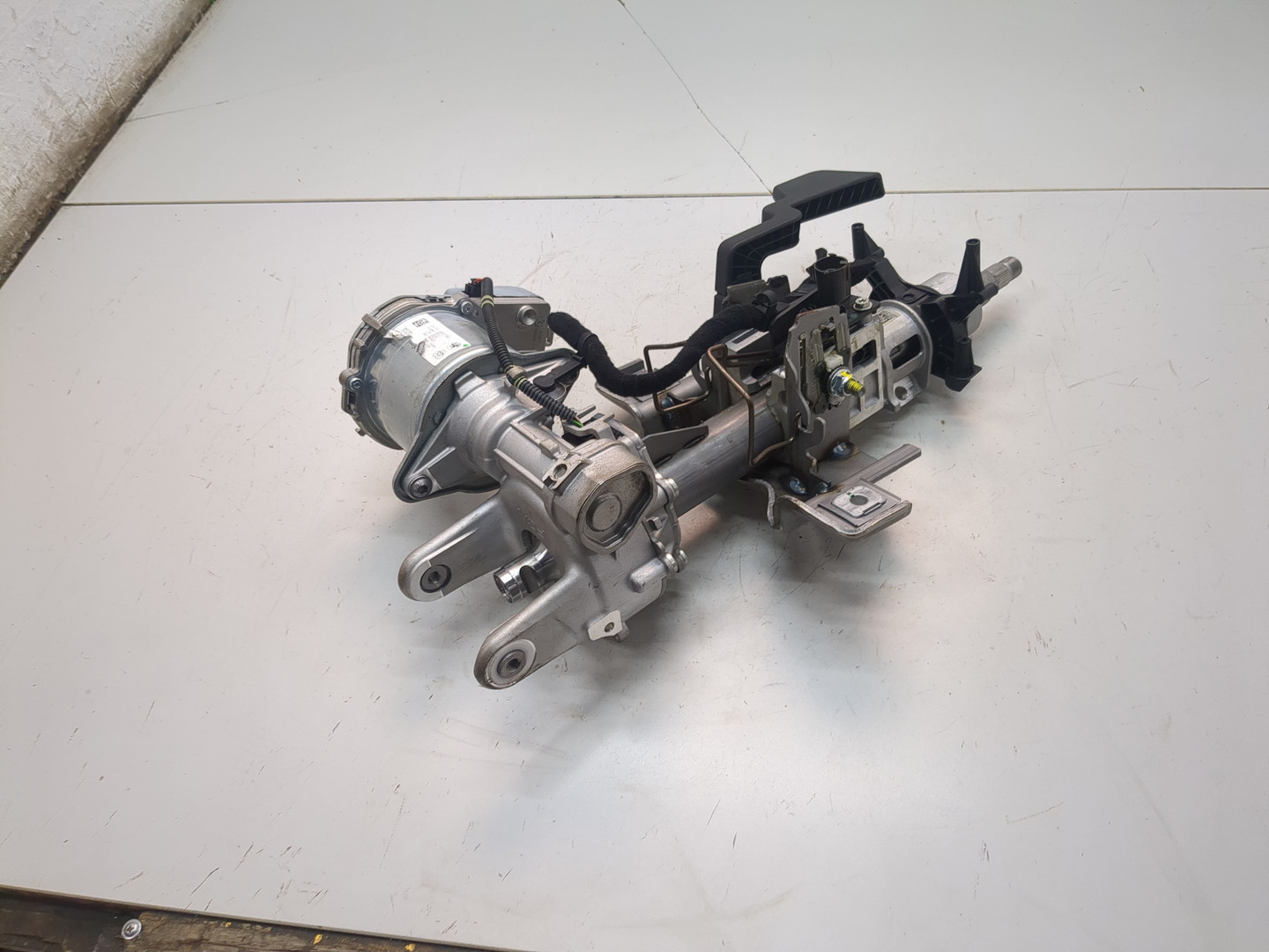 Серводвигатель рулевой рейки