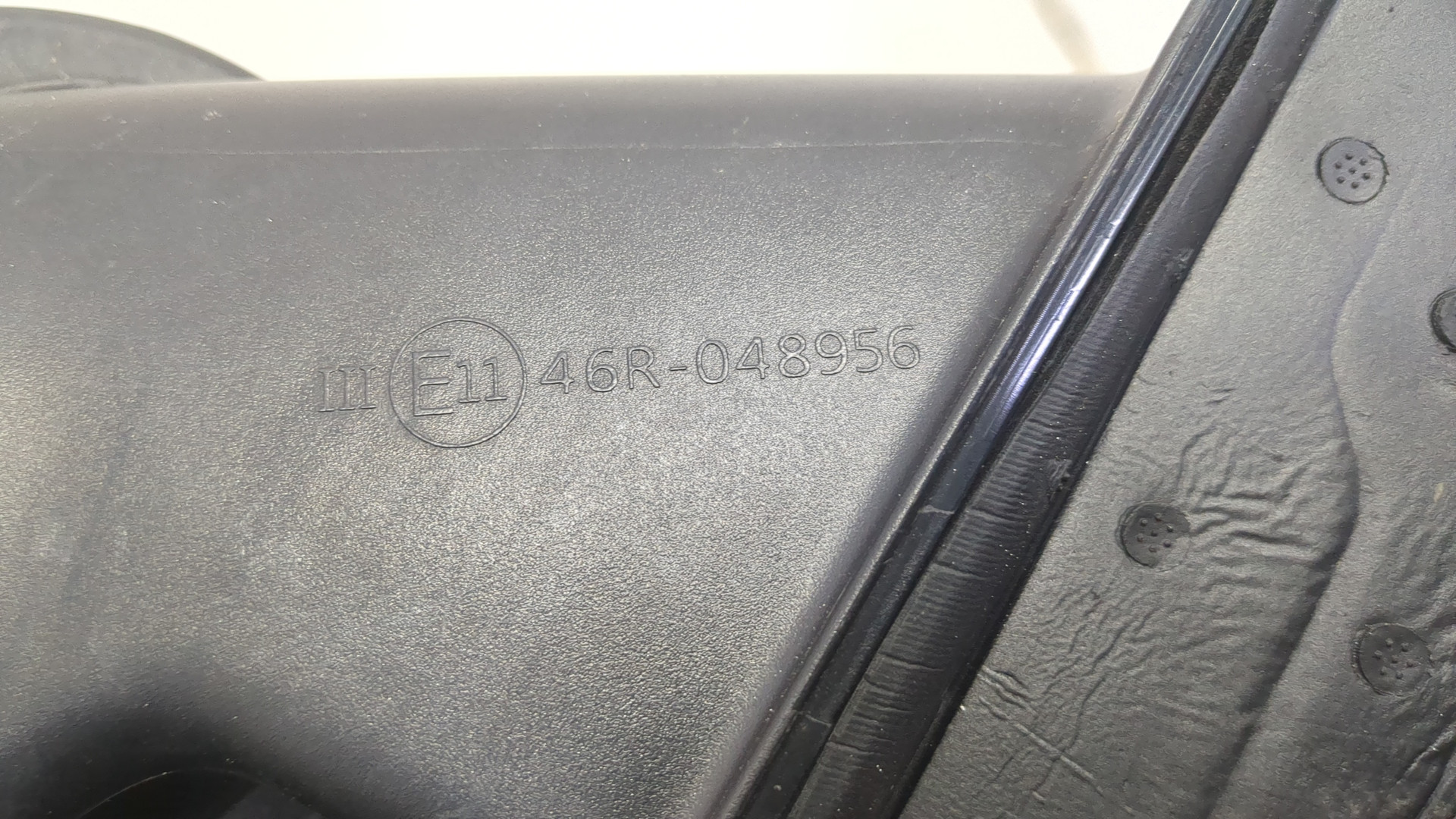 Зеркало правое электрическое