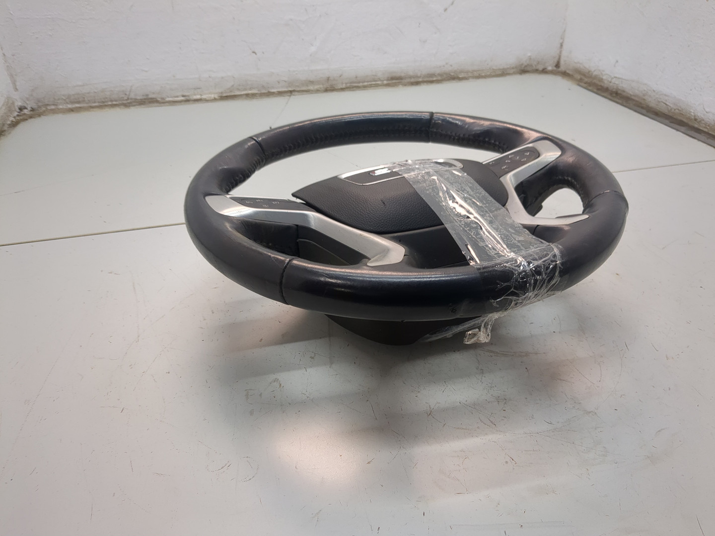 Рулевое колесо (руль)