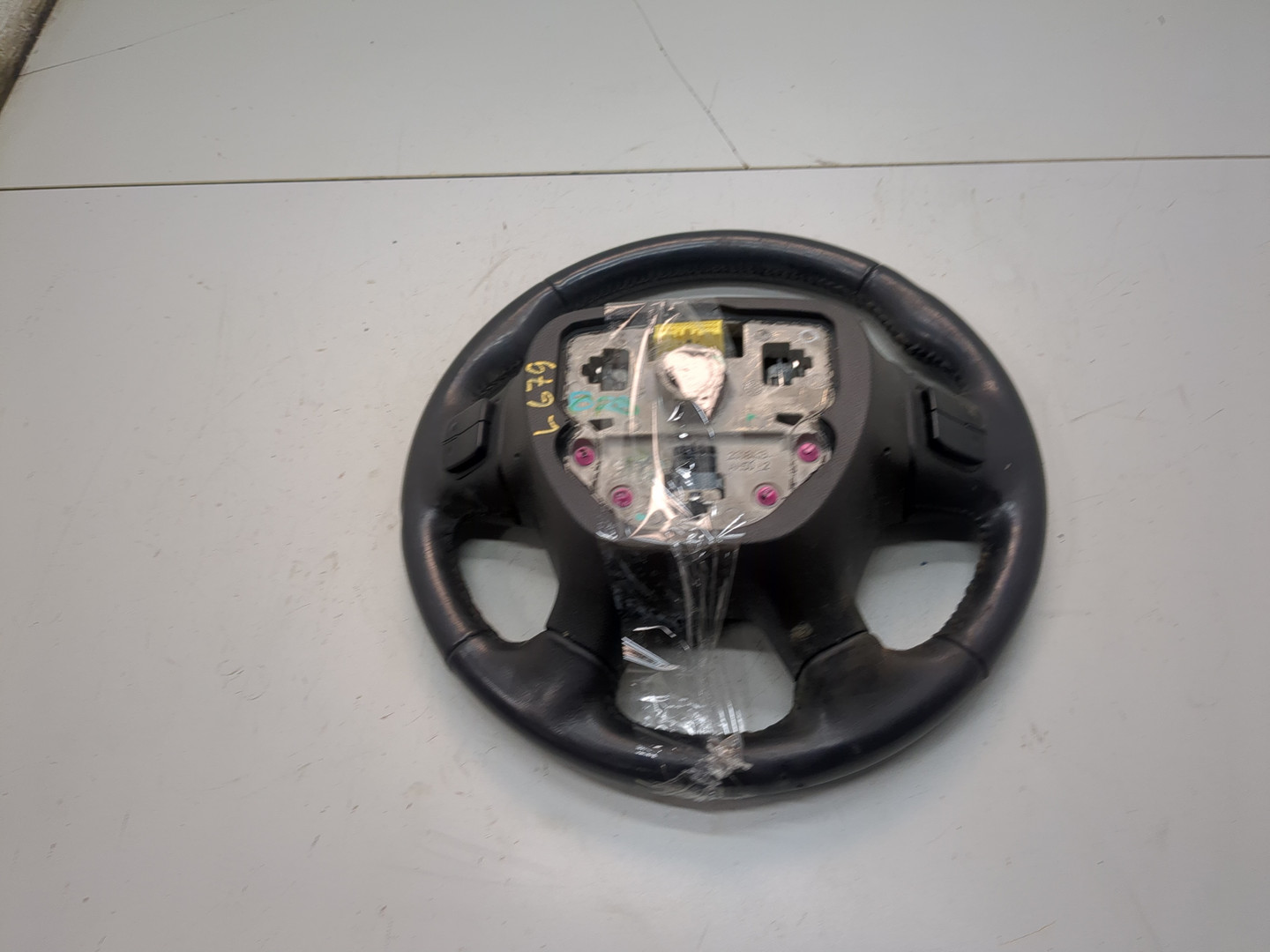 Рулевое колесо (руль)