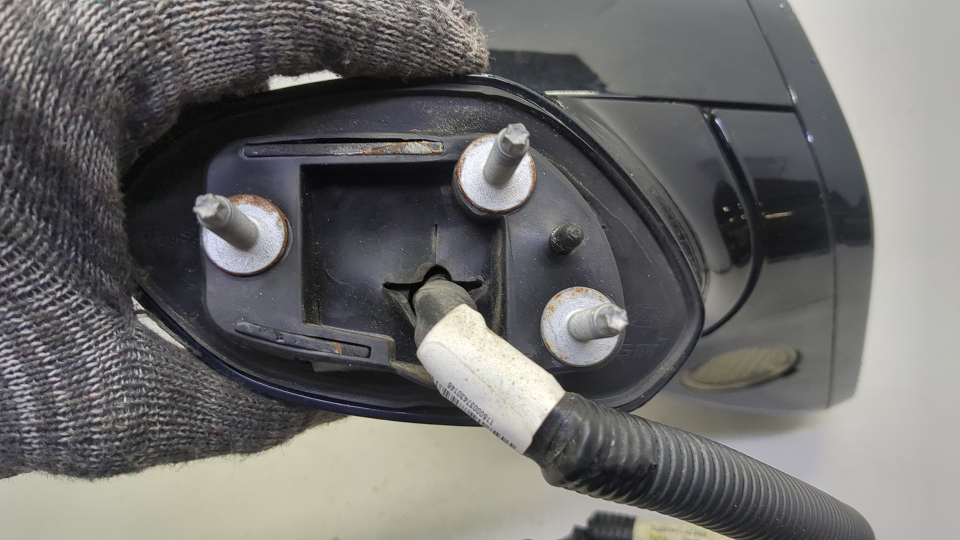 Зеркало правое электрическое