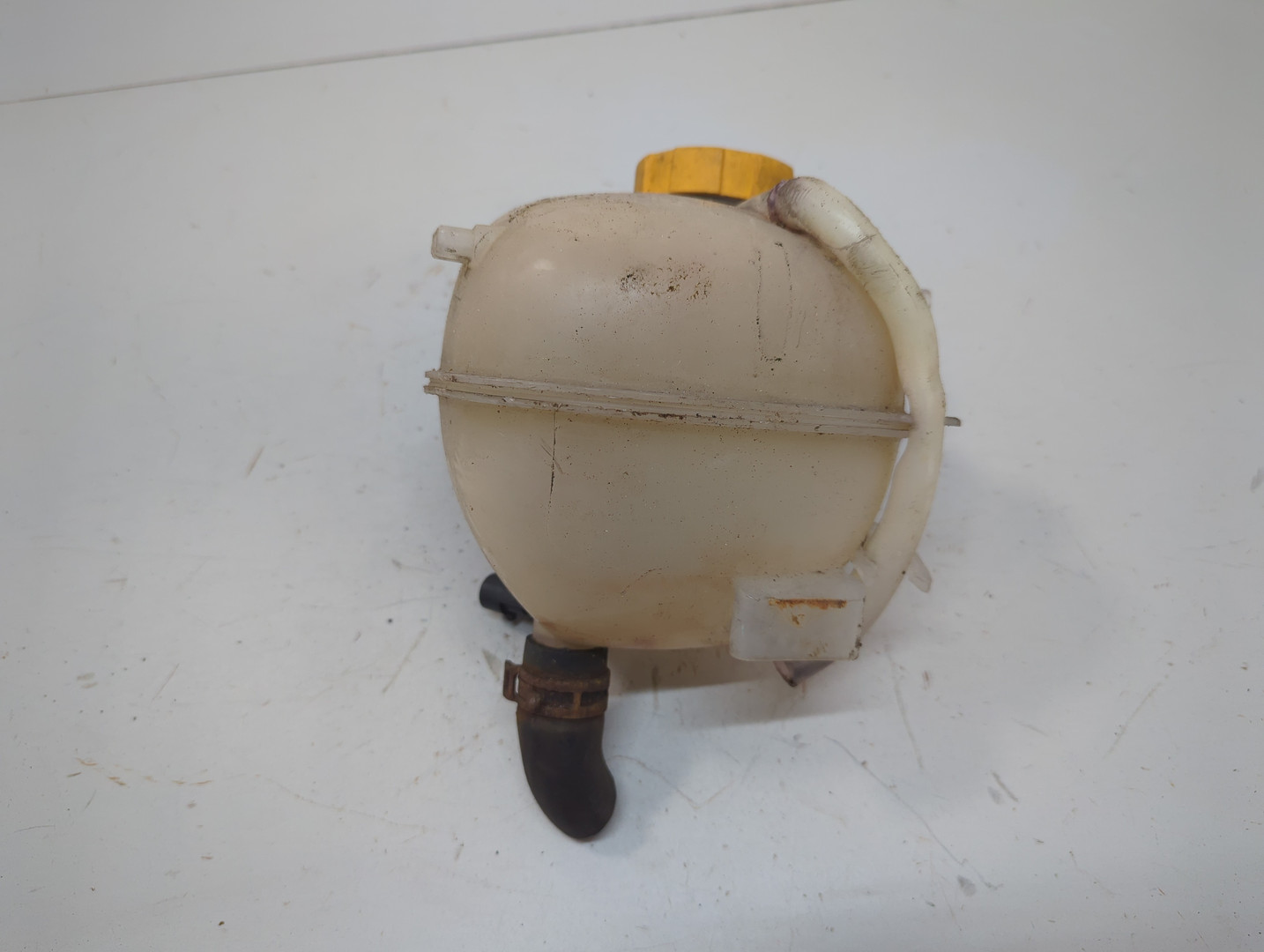 Бачок расширительный