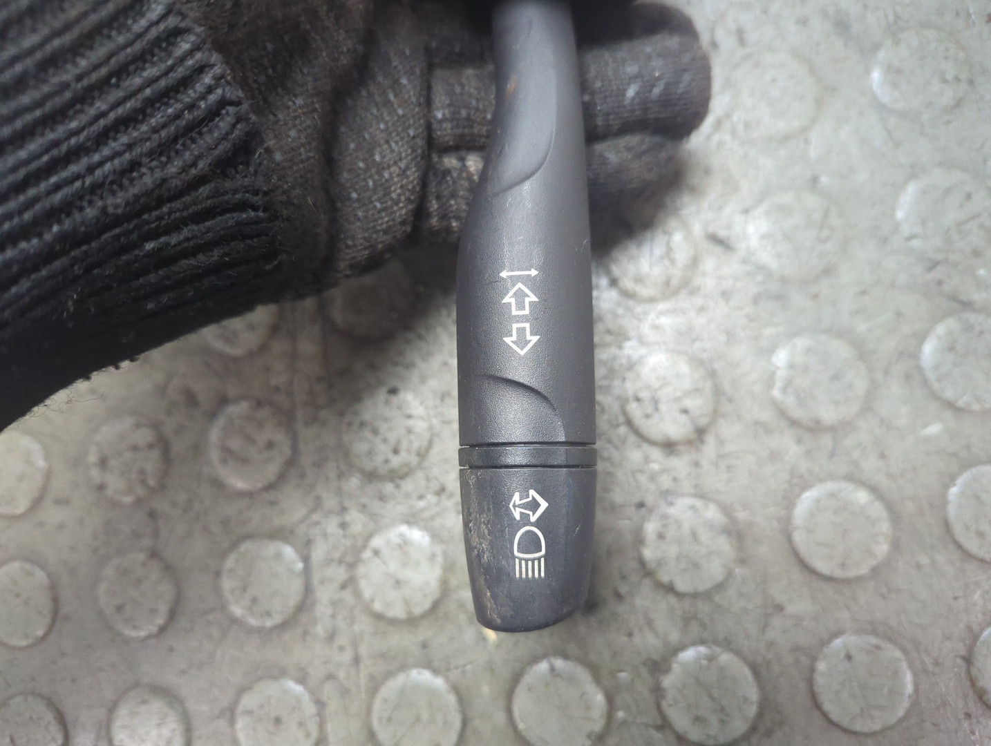 Переключатель подрулевой