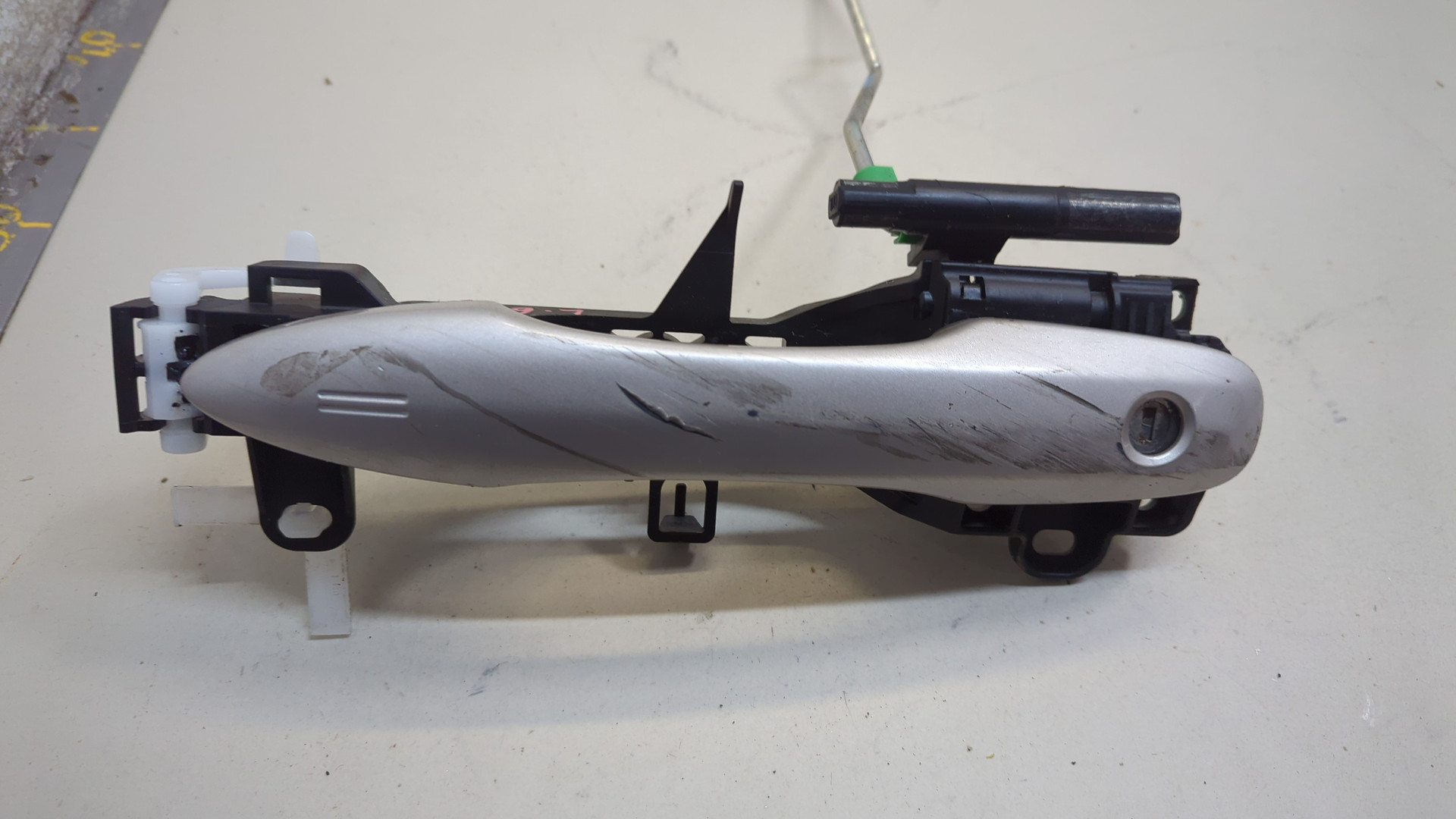 Ручка двери наружная