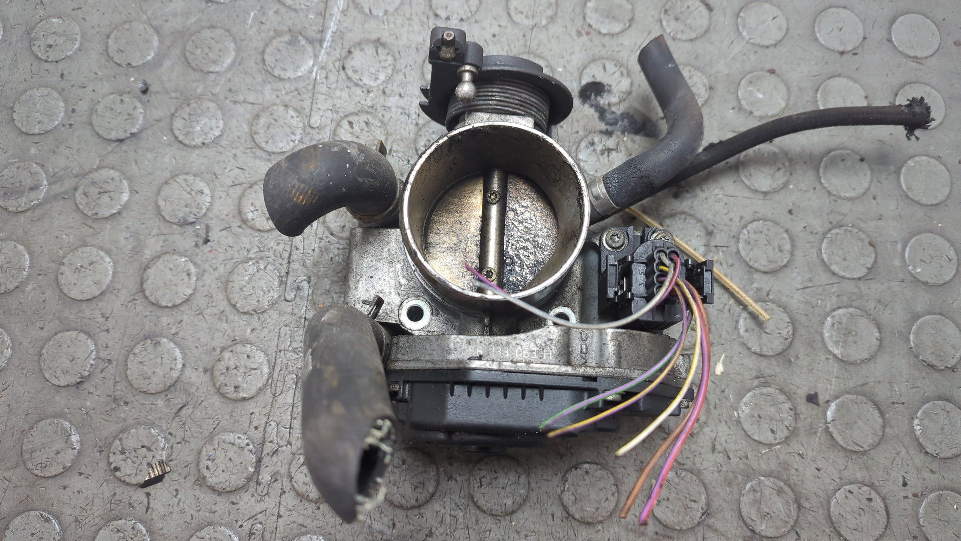 Заслонка дроссельная электрическая