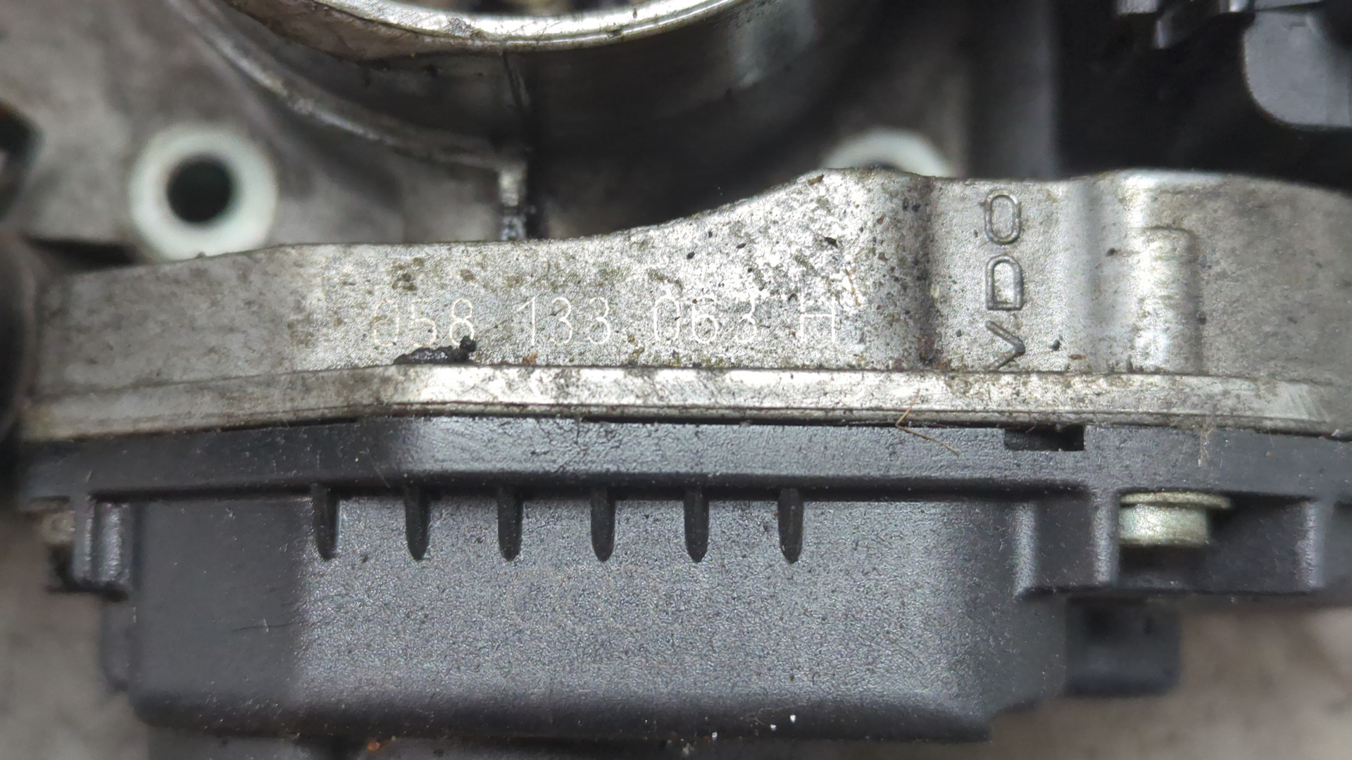 Заслонка дроссельная электрическая