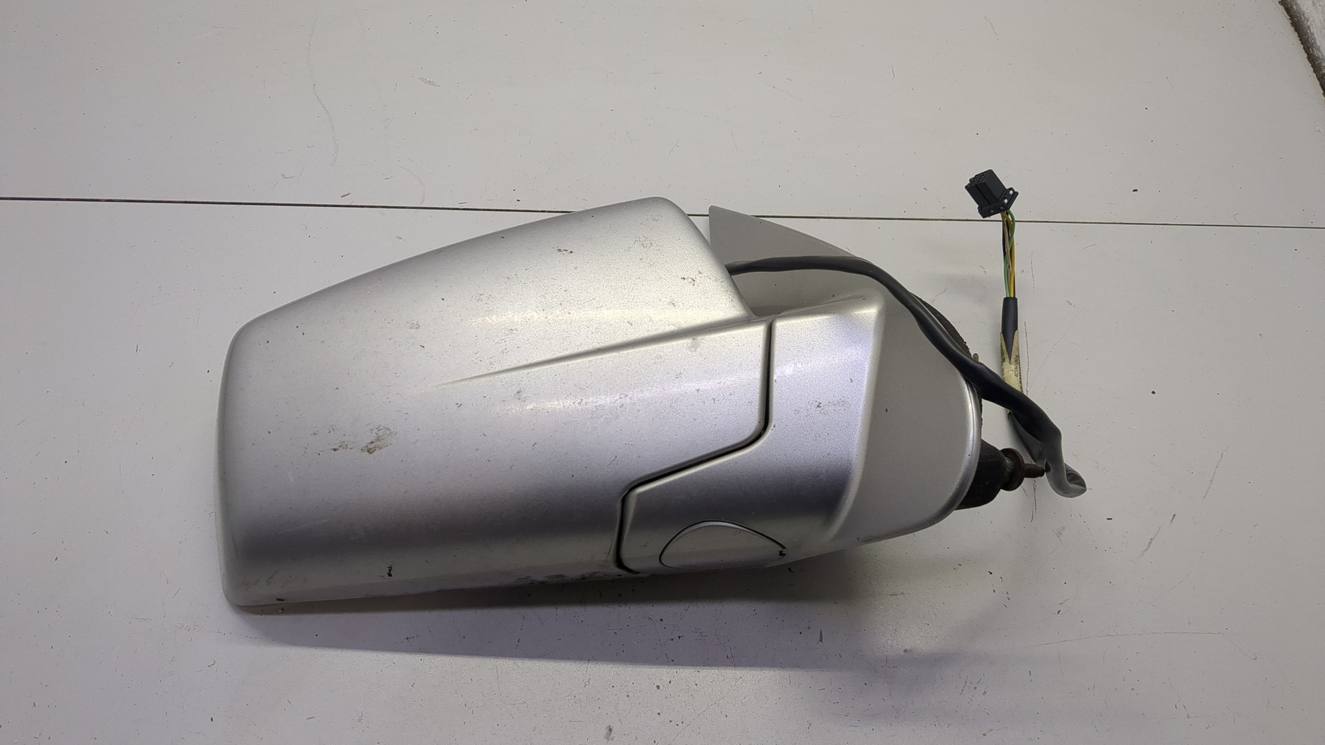 Зеркало правое электрическое