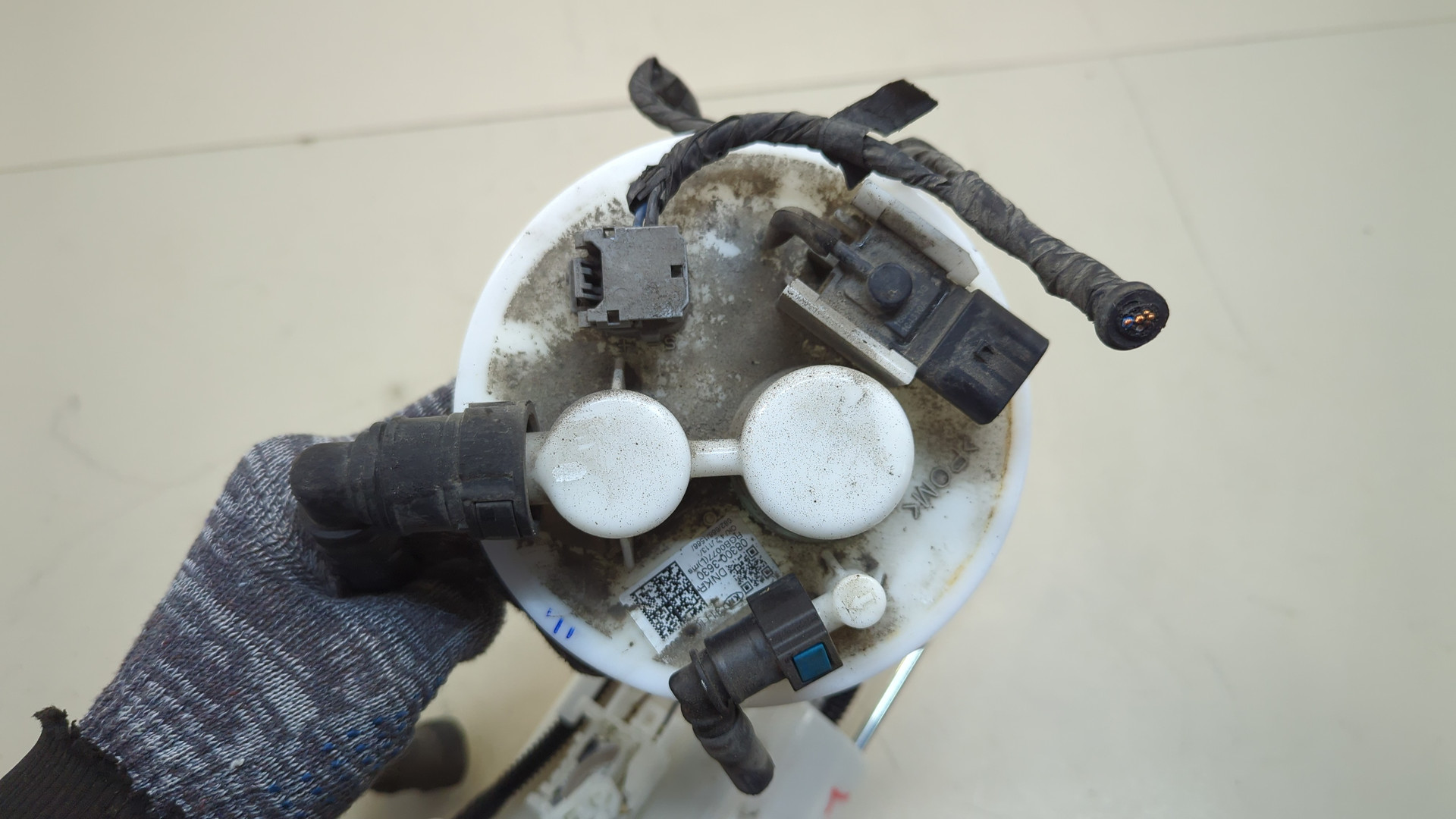 Насос топливный электрический