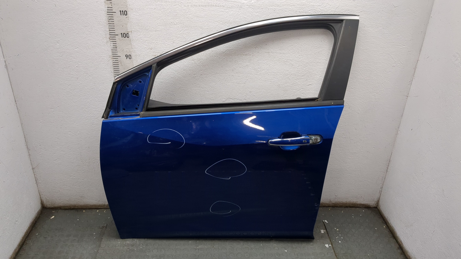 Дверь передняя левая