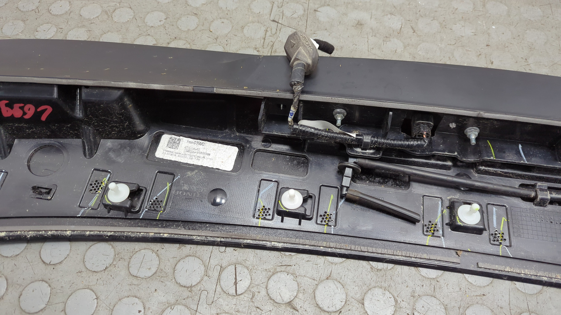 Спойлер переднего бампера