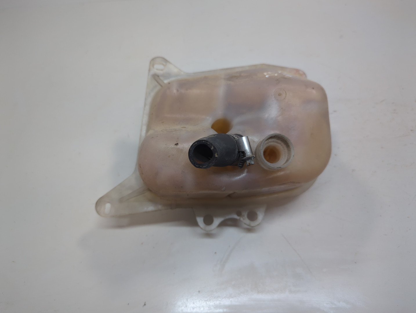 Бачок расширительный