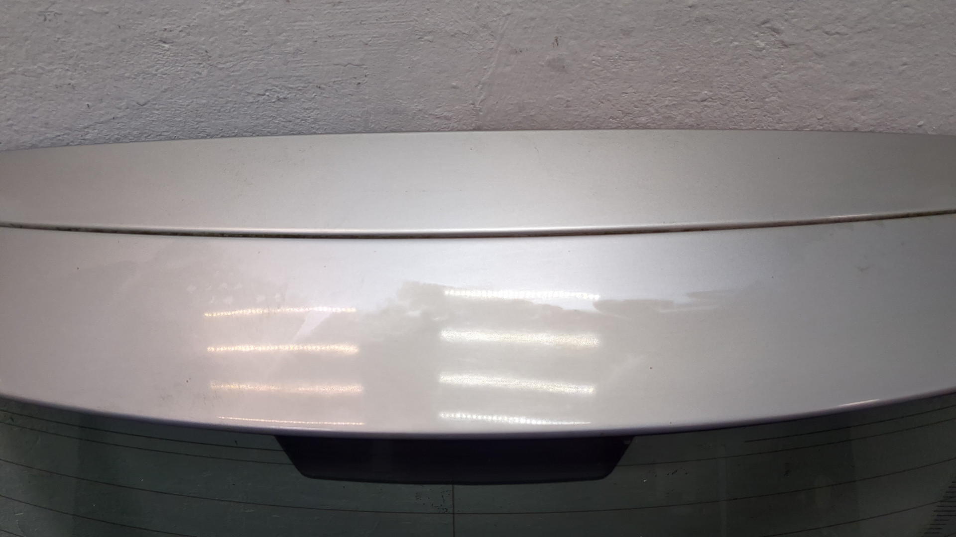 Дверь багажника