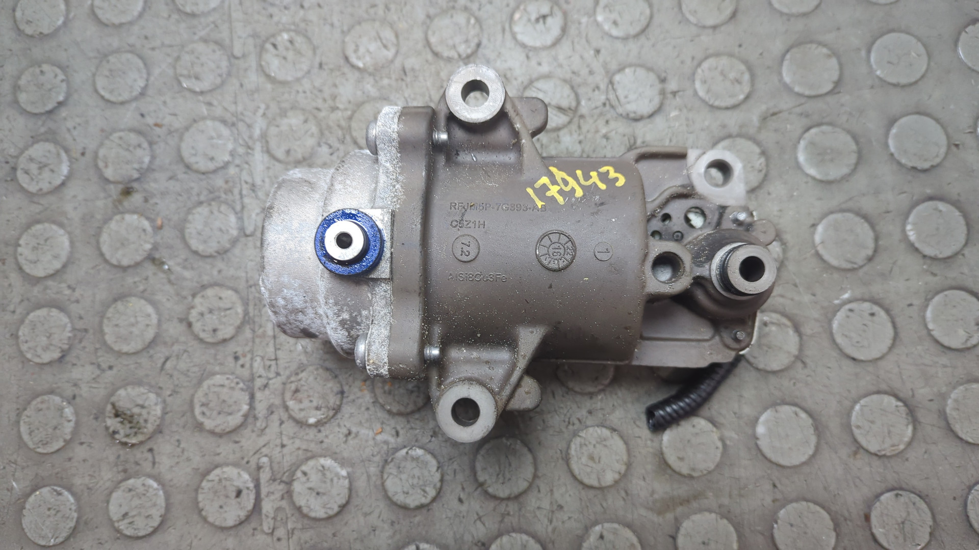 Насос масляный