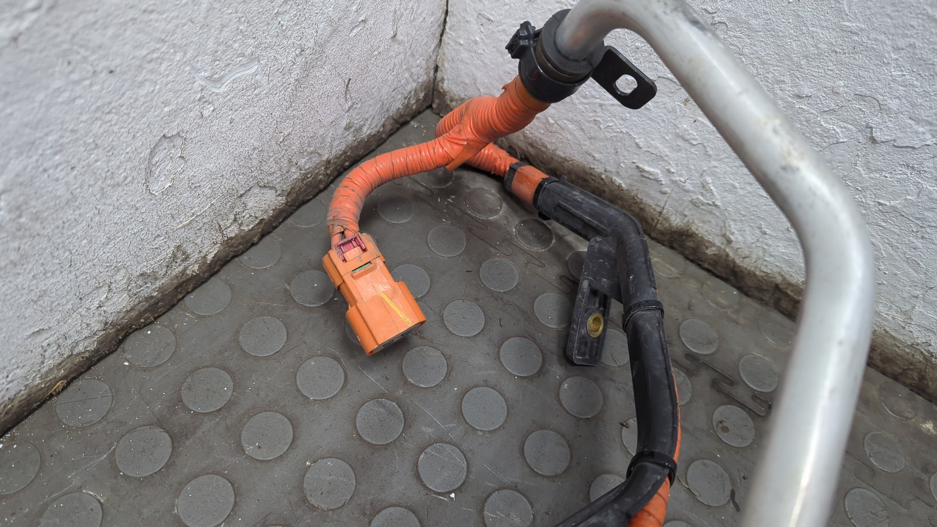 Провод высокого напряжения