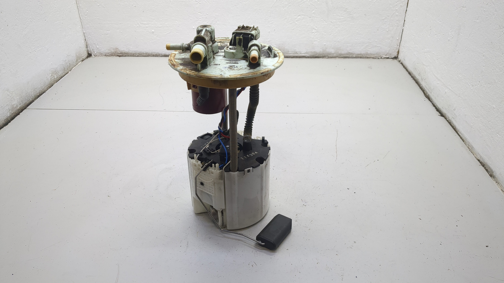 Насос топливный электрический