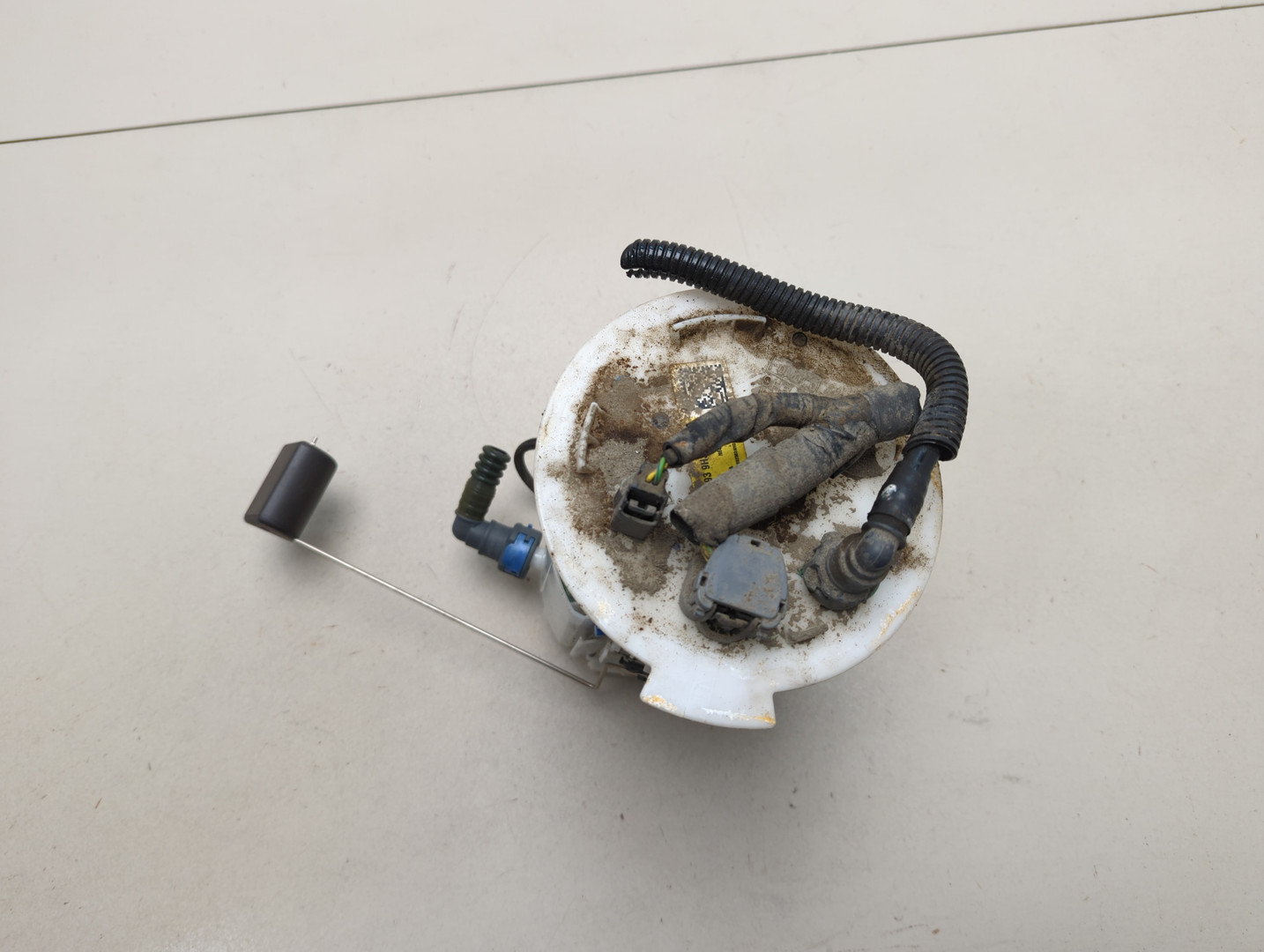 Насос топливный электрический