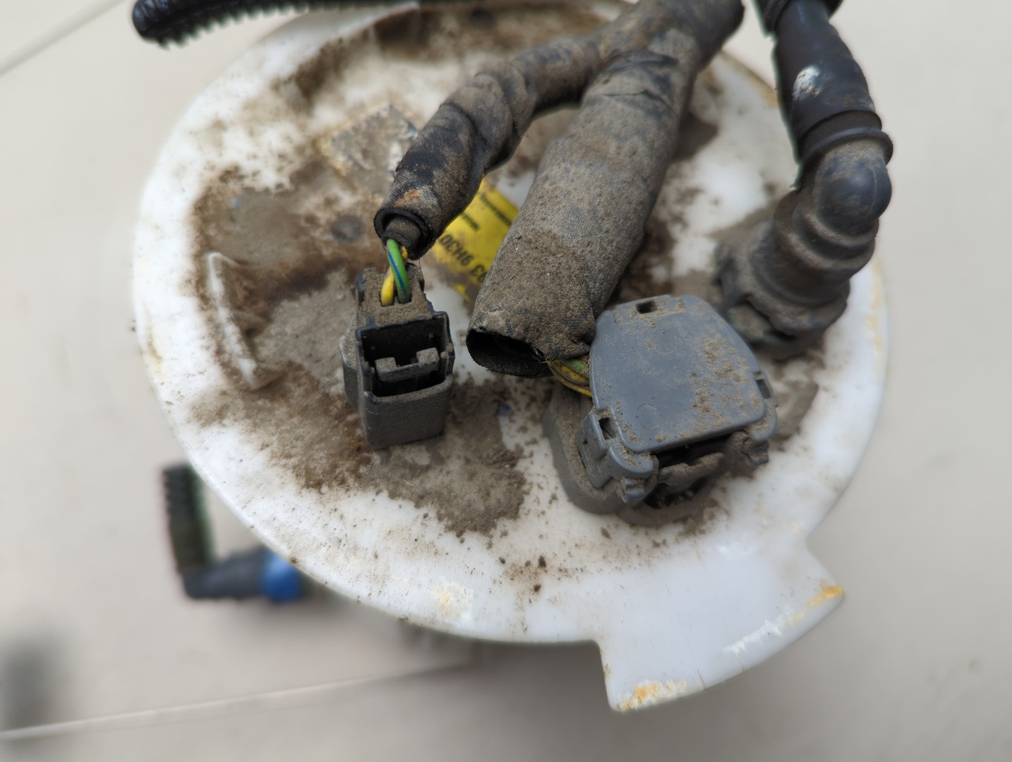 Насос топливный электрический