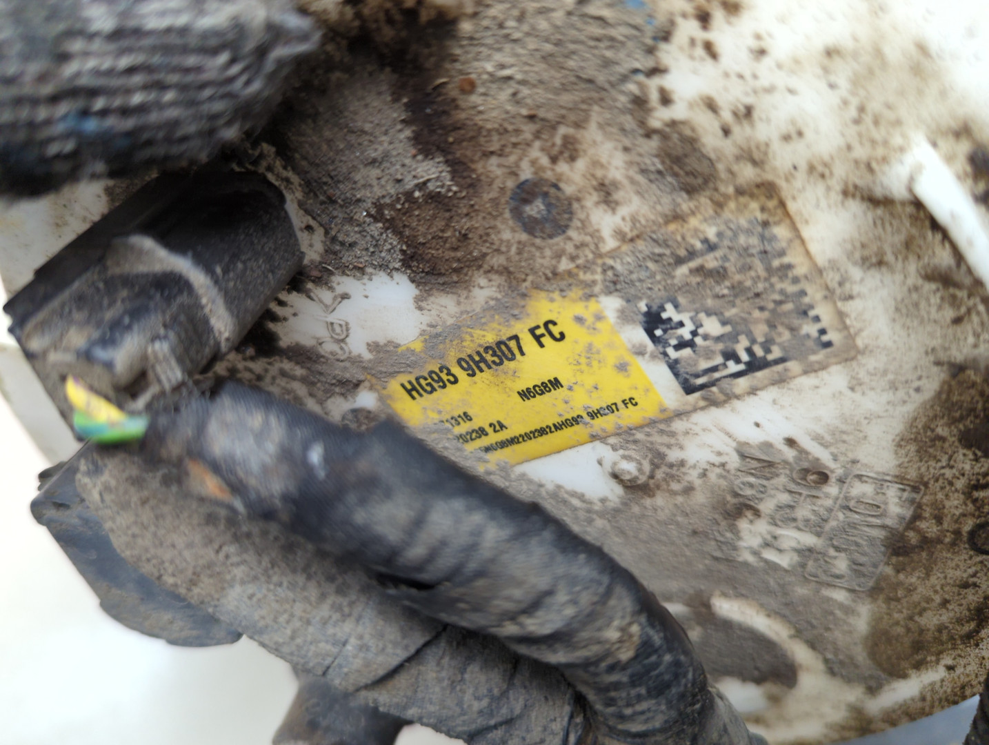 Насос топливный электрический