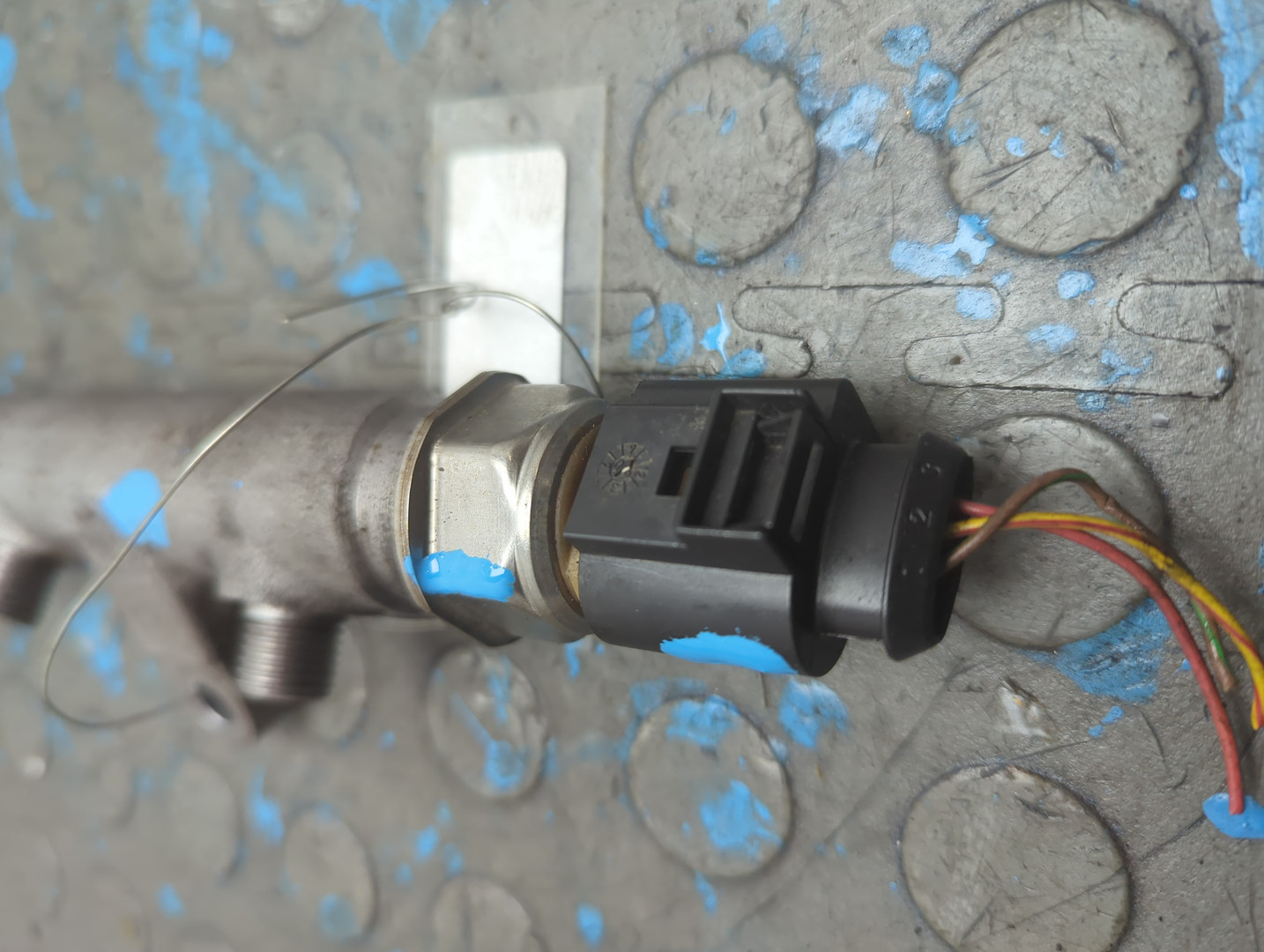 Рейка топливная (рампа)