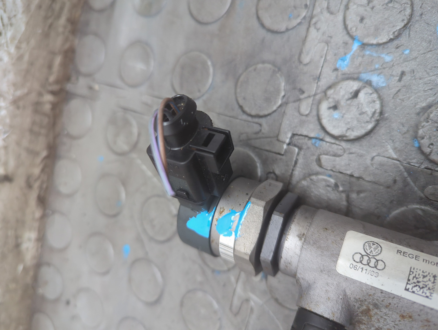 Рейка топливная (рампа)