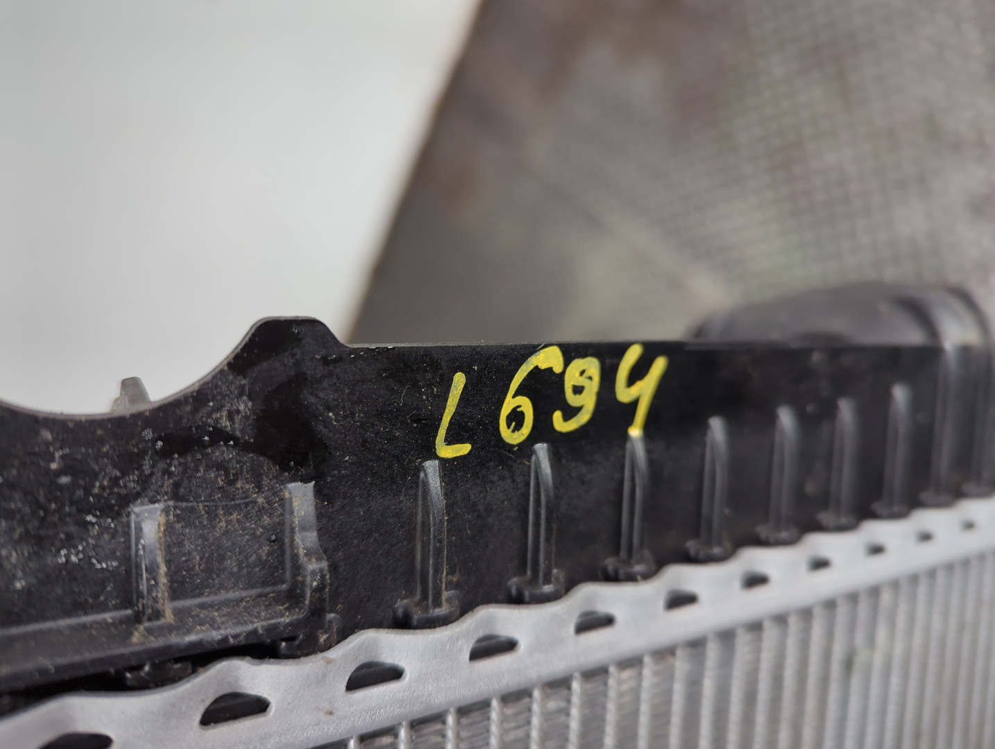 Радиатор охлаждения двигателя основной