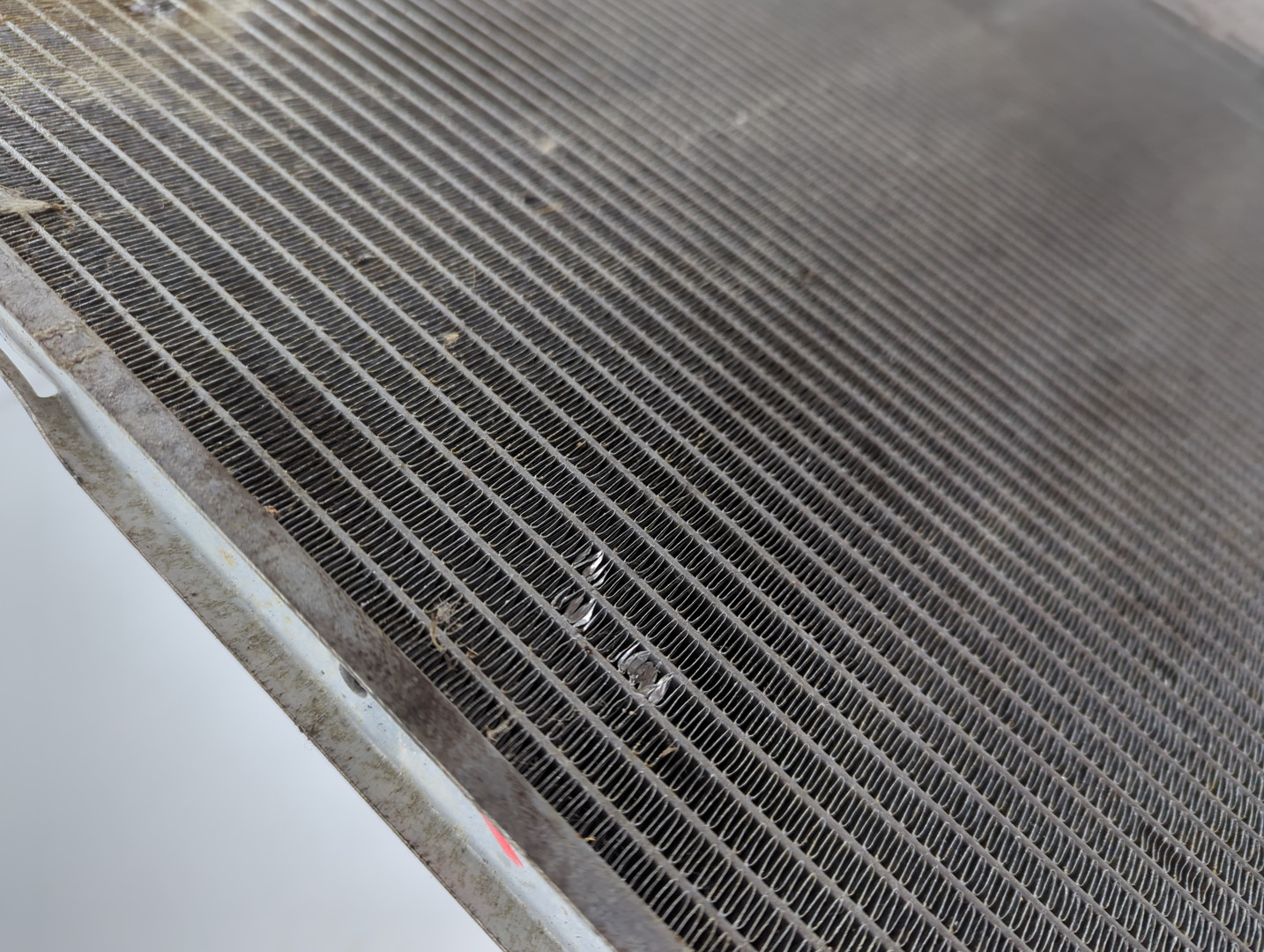 Радиатор охлаждения двигателя основной