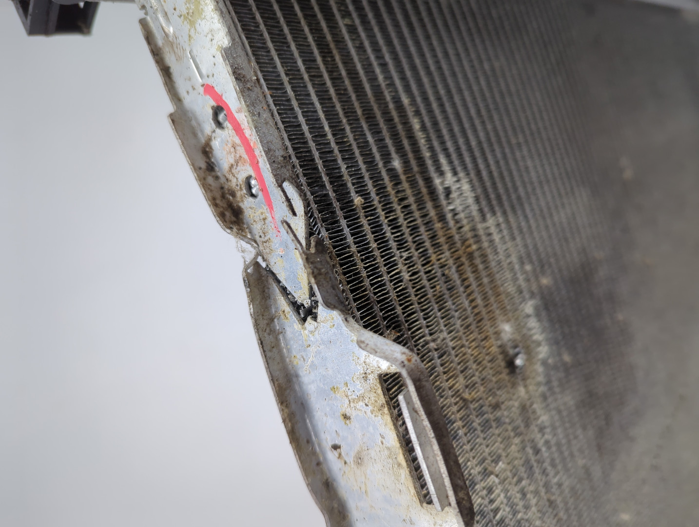 Радиатор охлаждения двигателя основной