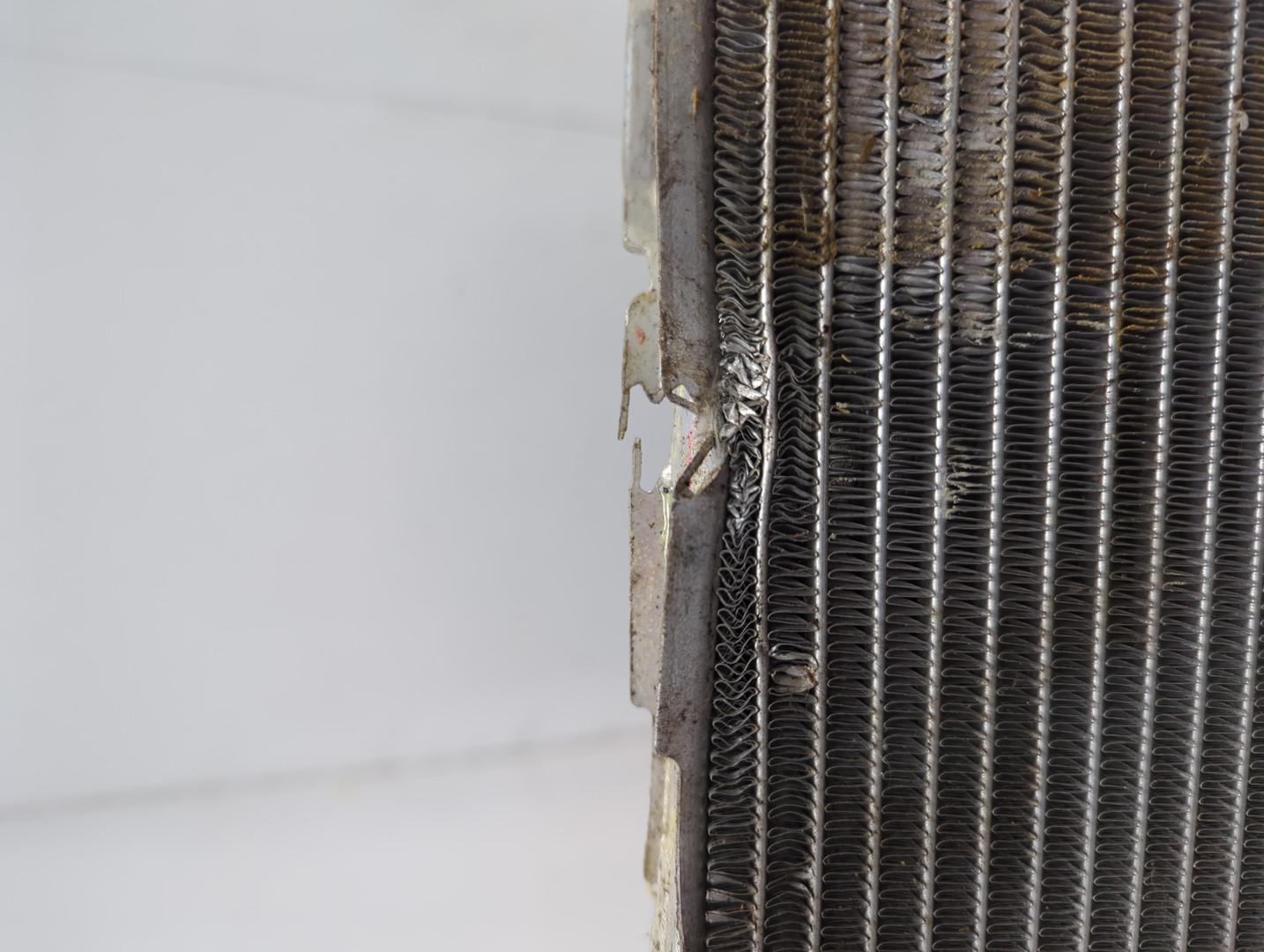 Радиатор охлаждения двигателя основной