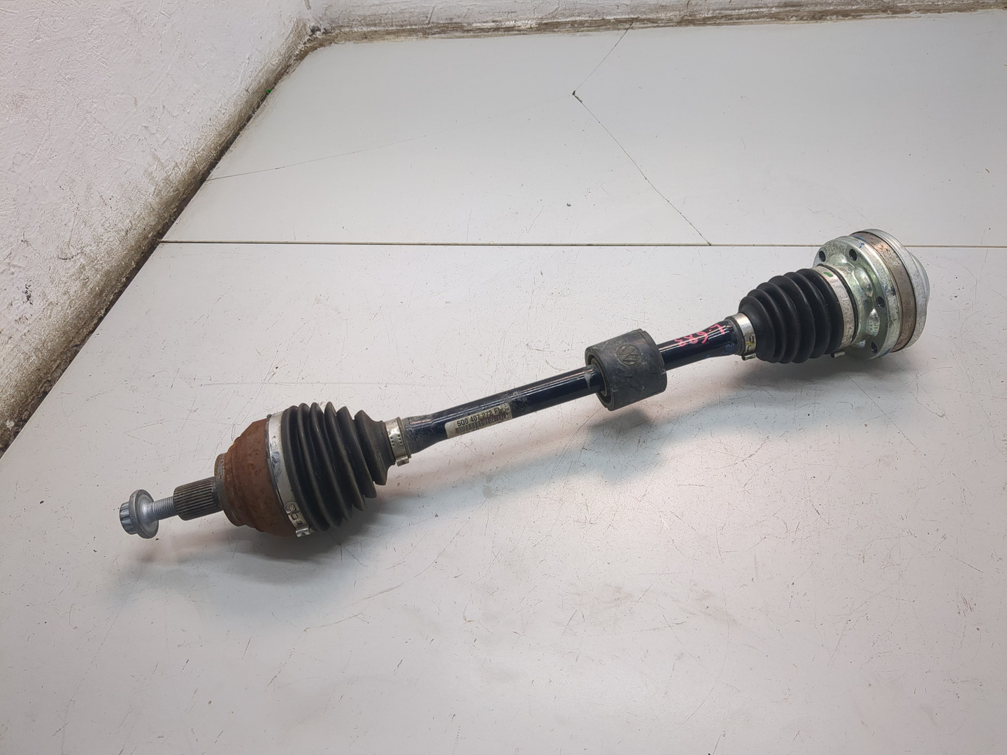 Полуось передняя правая