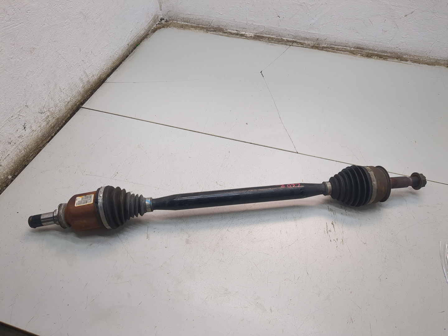 Полуось передняя правая